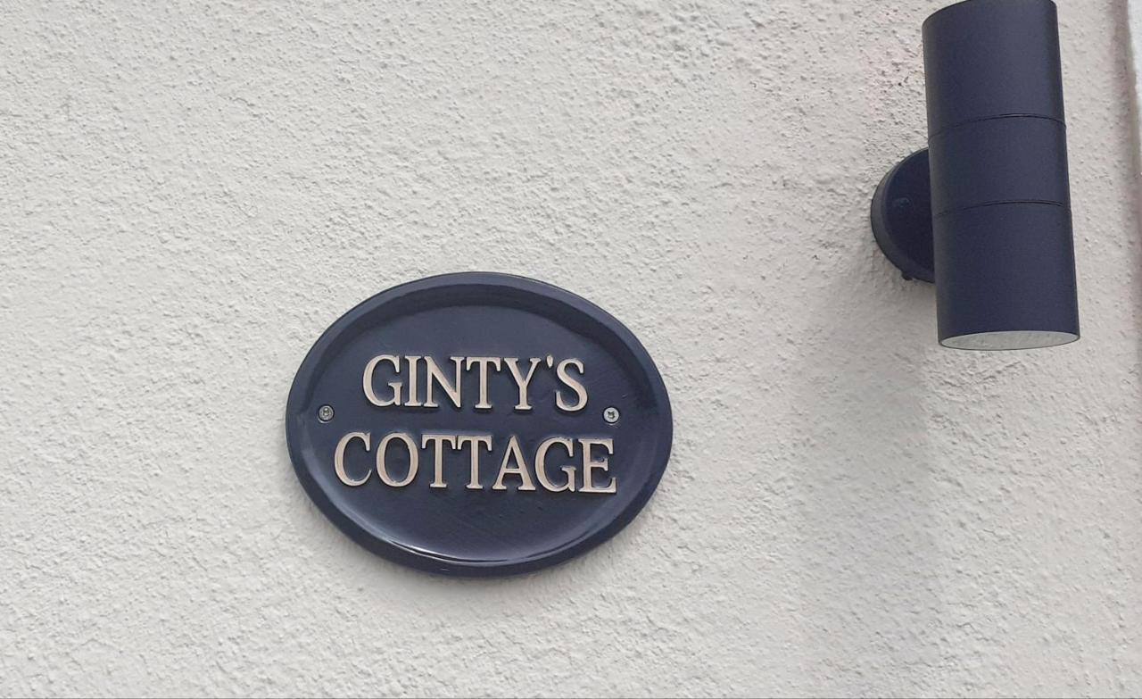 Cozy & Remote Hideaway Gintys Cottage Ross Port Dış mekan fotoğraf